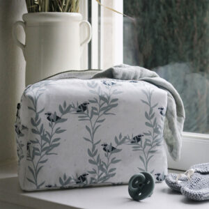 toilet-bag-4.jpg