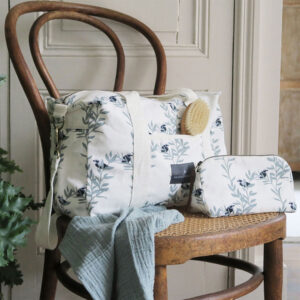 toiletry-bag-3.jpg