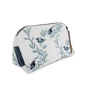 toiletry-bag-4.jpg